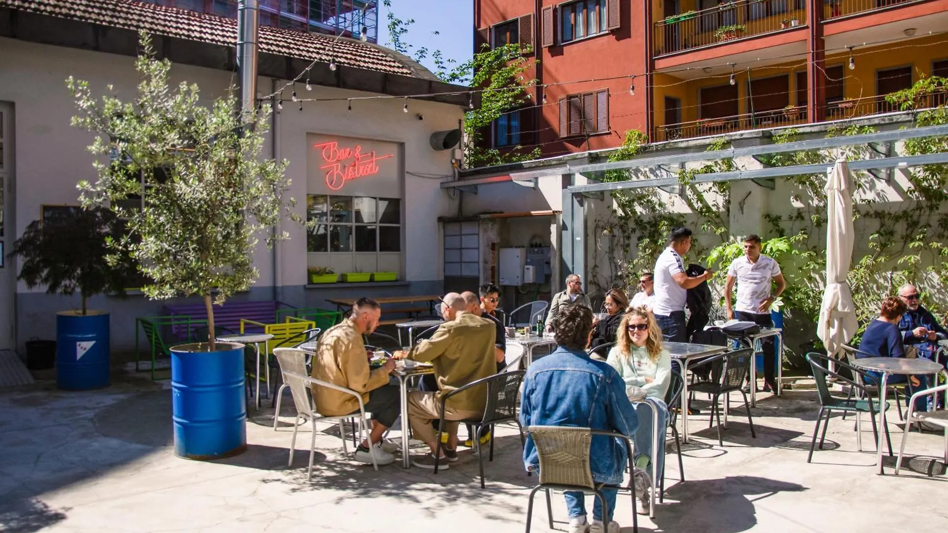 Hostel Bovisa Urban Garden Milán