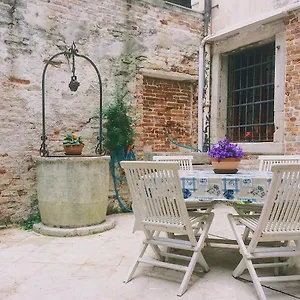 Ca' Zora Apartment Venice