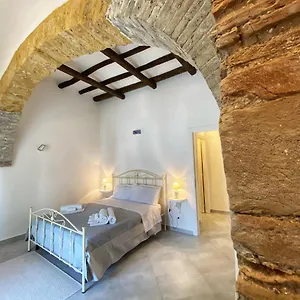 appartamenti-moenia.sicilyhotelsitaly.net/