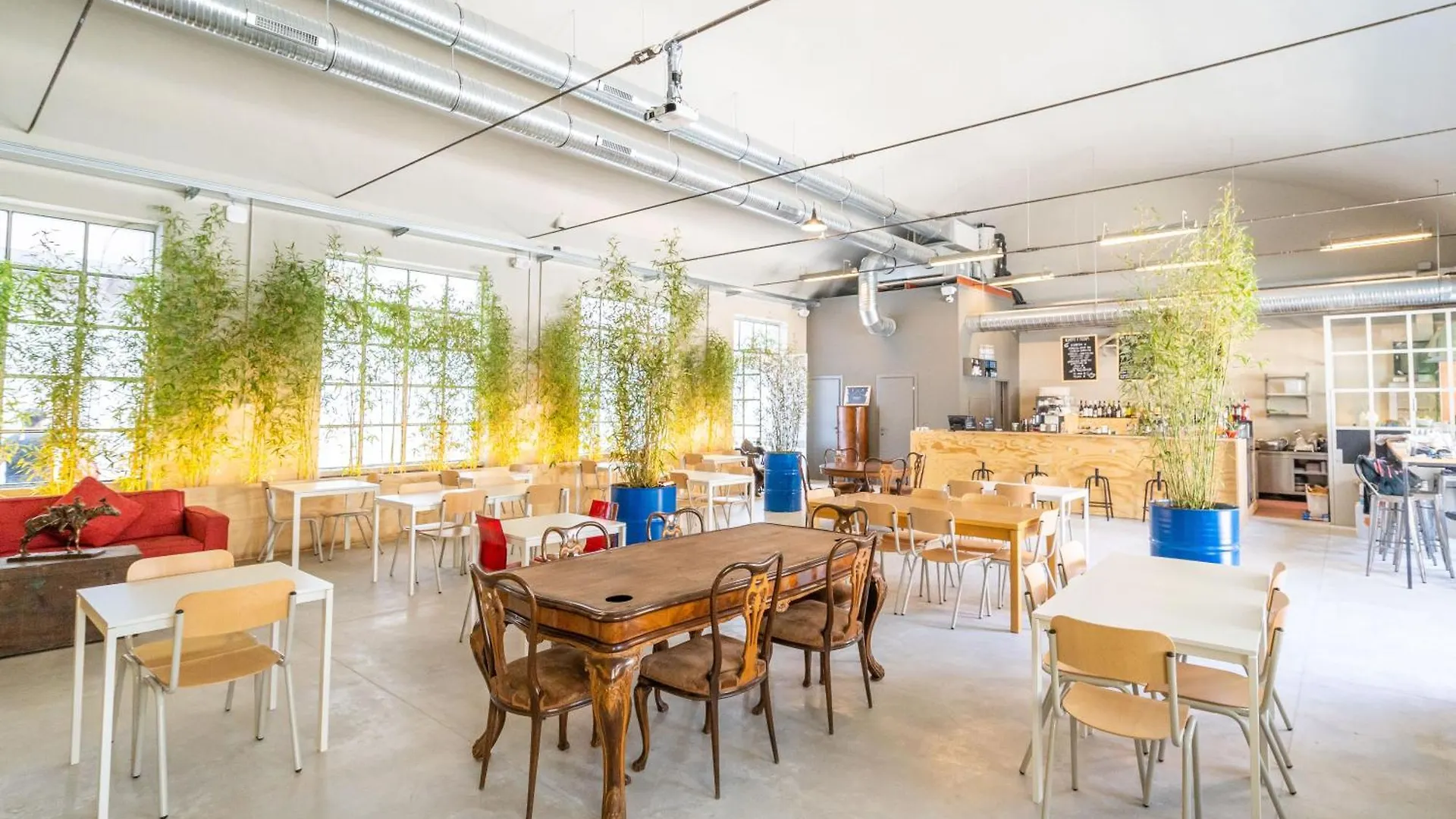 Hostel Bovisa Urban Garden Mediolan